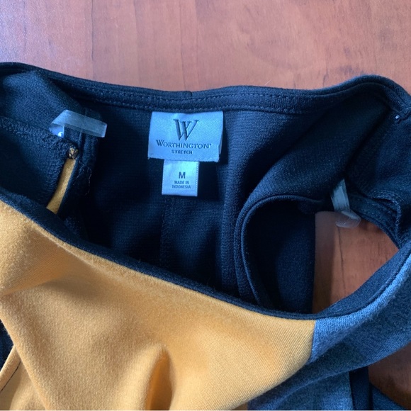 Worthington Medium Orange and Black Stretchy Top - Picture 3 of 6
